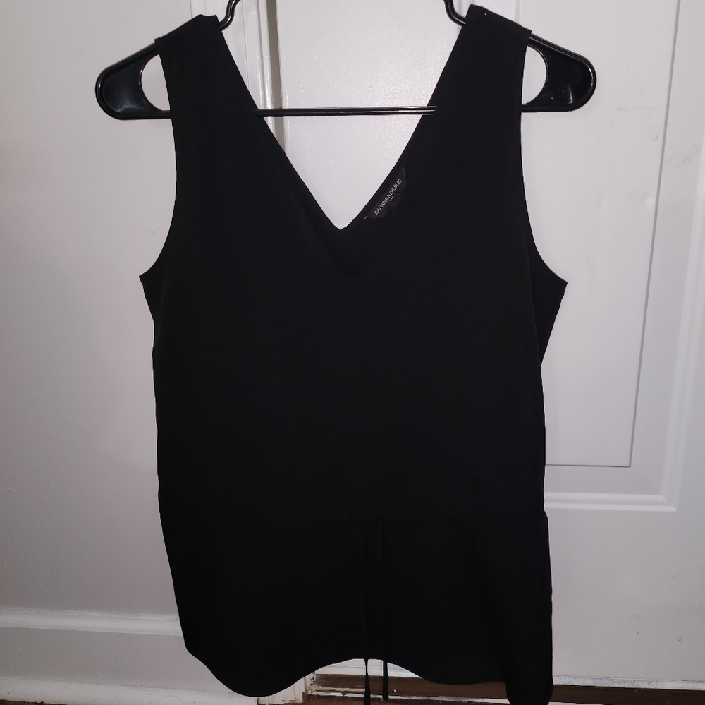 Banana Republic tank XS